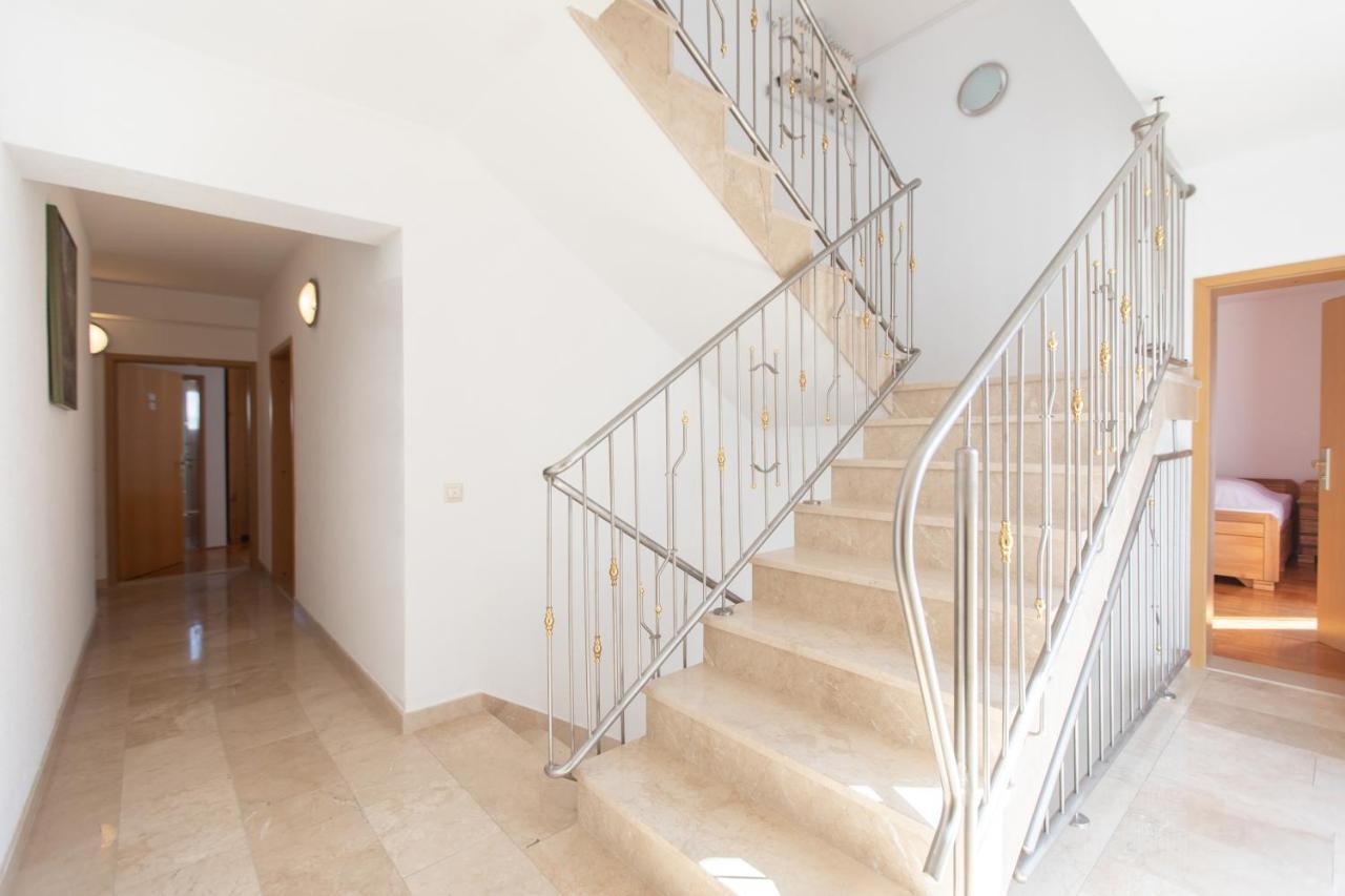 Hotel Buenavista Beach House Trogir Mastrinka Экстерьер фото