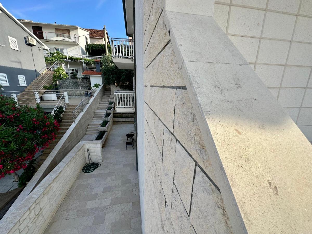Hotel Buenavista Beach House Trogir Mastrinka Экстерьер фото